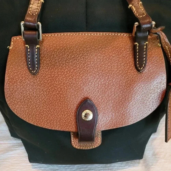 Vintage Dooney & Bourke Leather and Canvas Large Tote. - Picture 3 of 16